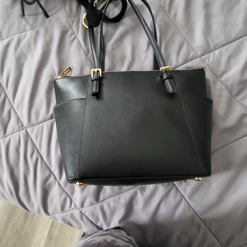 Michael kors tote - Picture 7 of 7